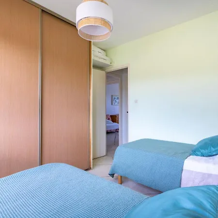 Apartamento La Corvette By Interhome